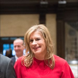 Meet your Posher, Sharon